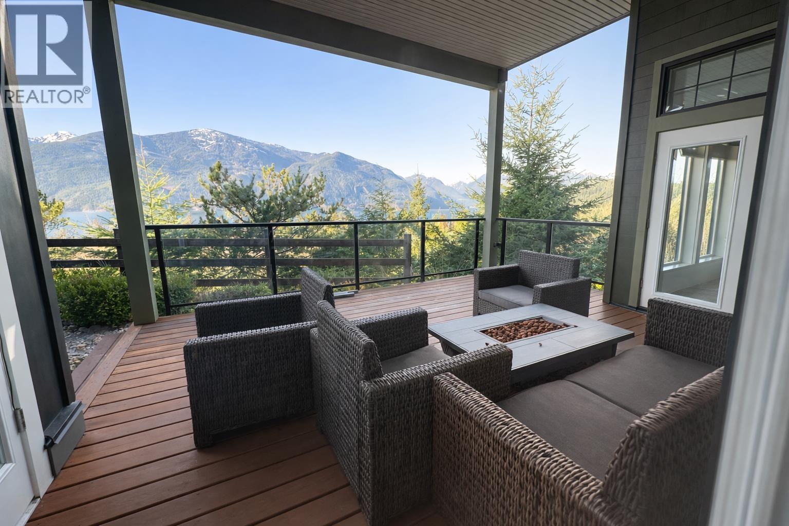 700 OCEAN CREST DRIVE, Furry Creek