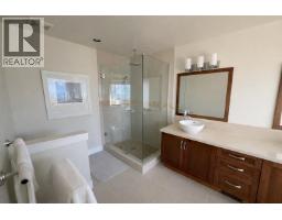 700 Ocean Crest Drive, Furry Creek, BC V8B1A3 Photo 11