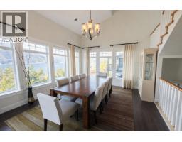700 Ocean Crest Drive, Furry Creek, BC V8B1A3 Photo 8