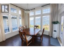 700 Ocean Crest Drive, Furry Creek, BC V8B1A3 Photo 7