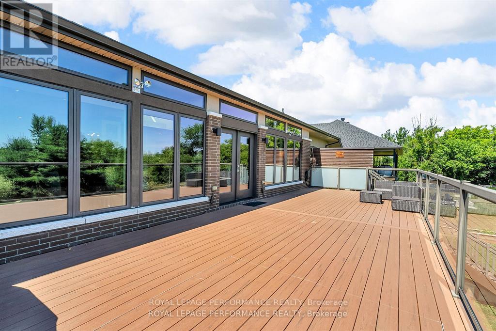 19 GEORGE PATRICK DRIVE — photo 45