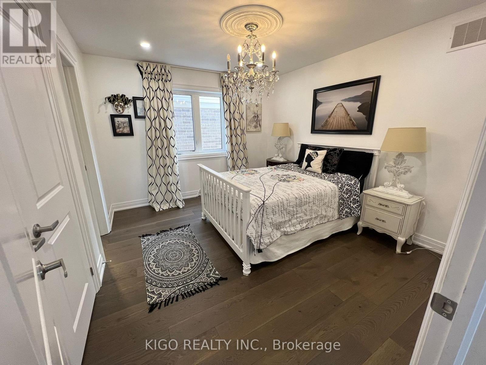 70 ELMHURST STREET - 32