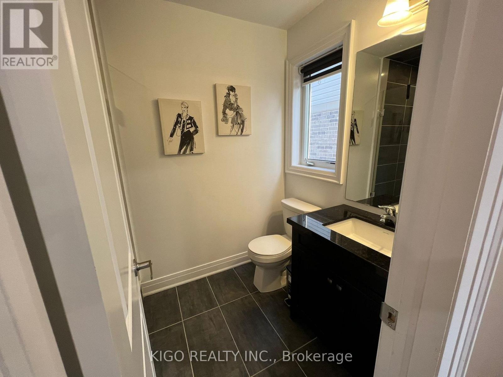 70 ELMHURST STREET - 34