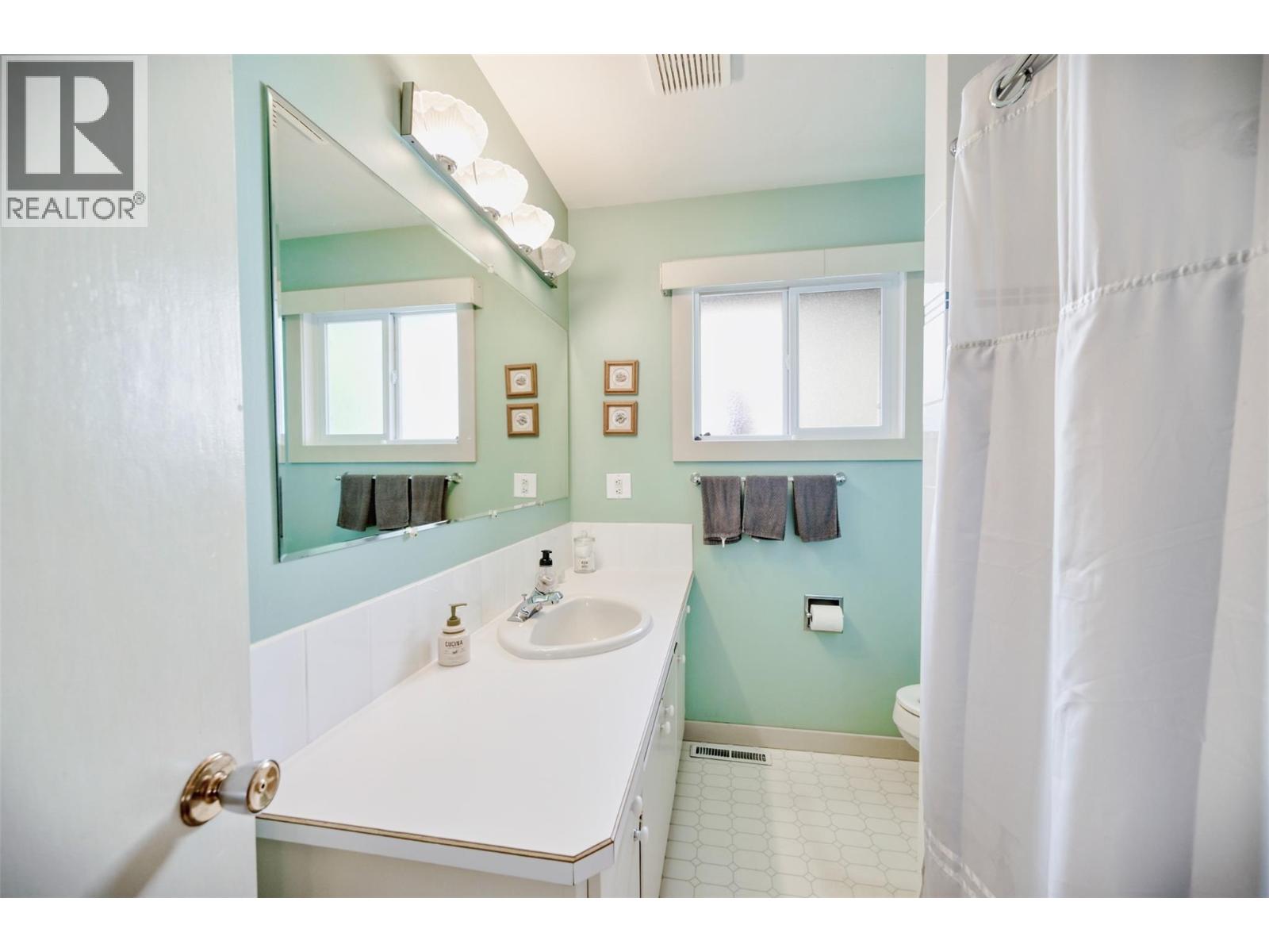 8516 12TH Avenue, Osoyoos