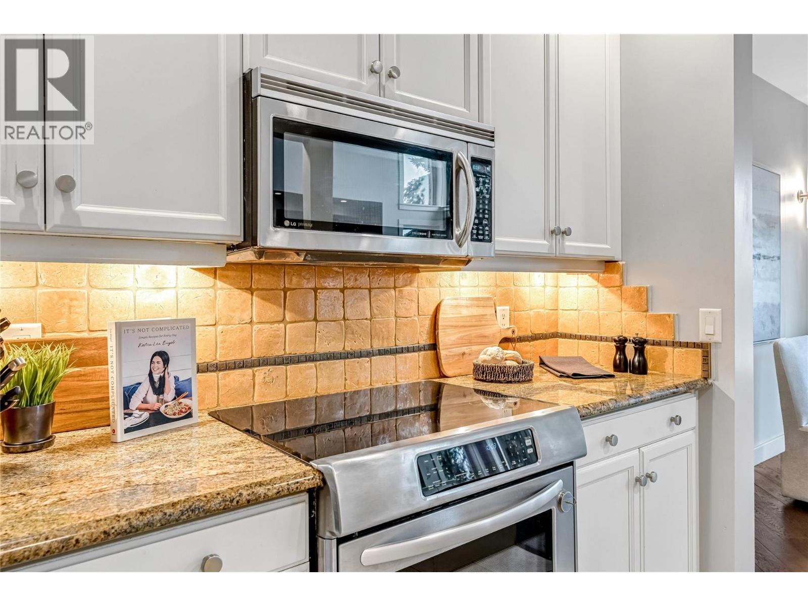 420 Niblick Court, Vernon