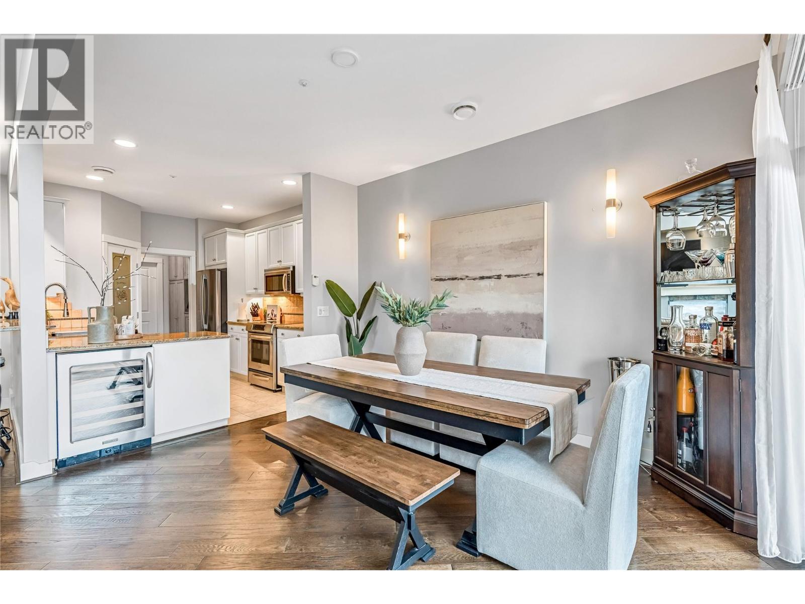 420 Niblick Court, Vernon