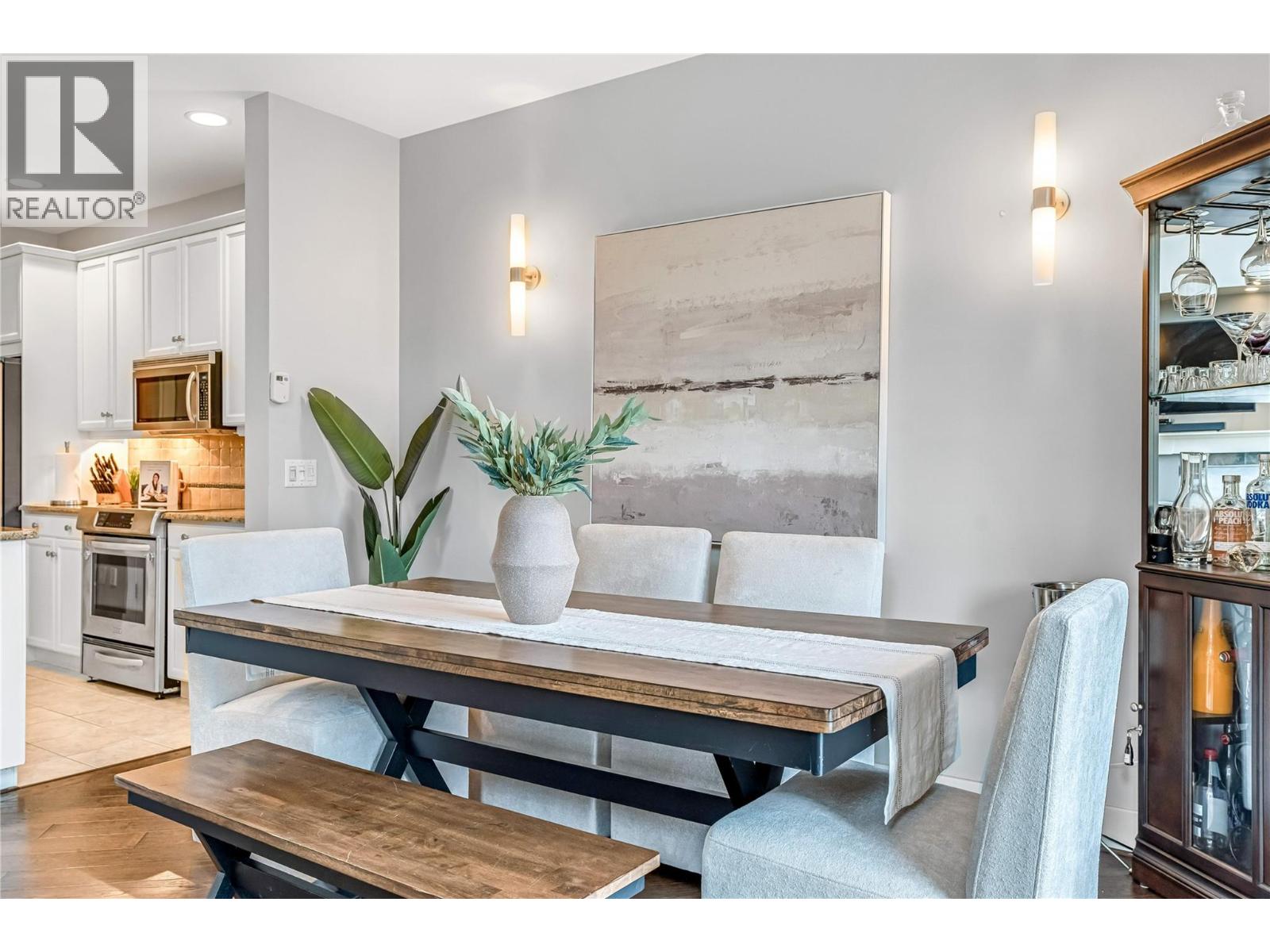 420 Niblick Court, Vernon