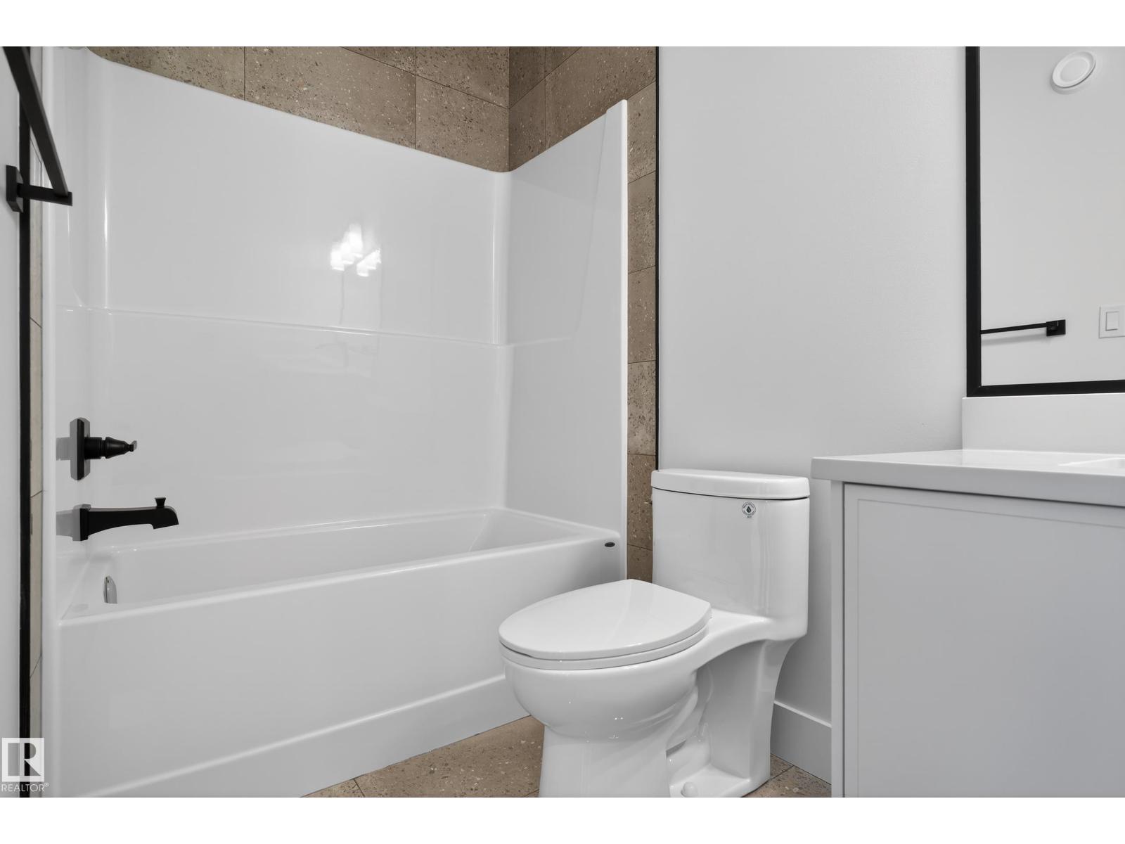 5 ROSA CR, St. Albert