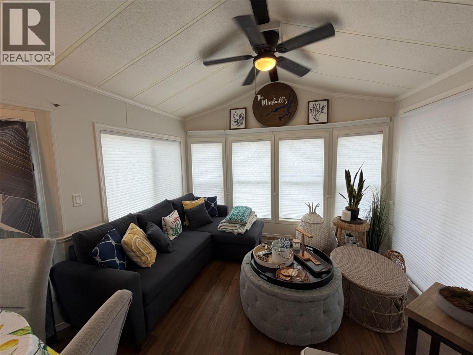 17 1455 Silver Sands Road, Sicamous