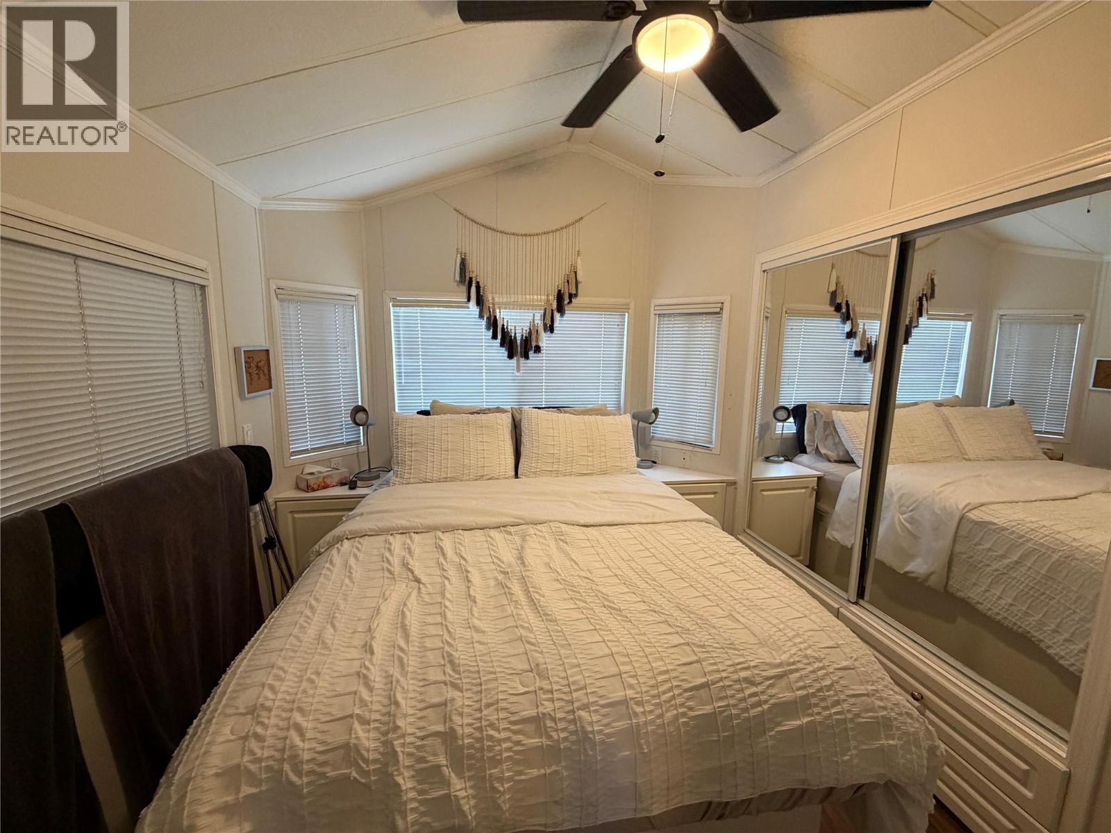 17 1455 Silver Sands Road, Sicamous