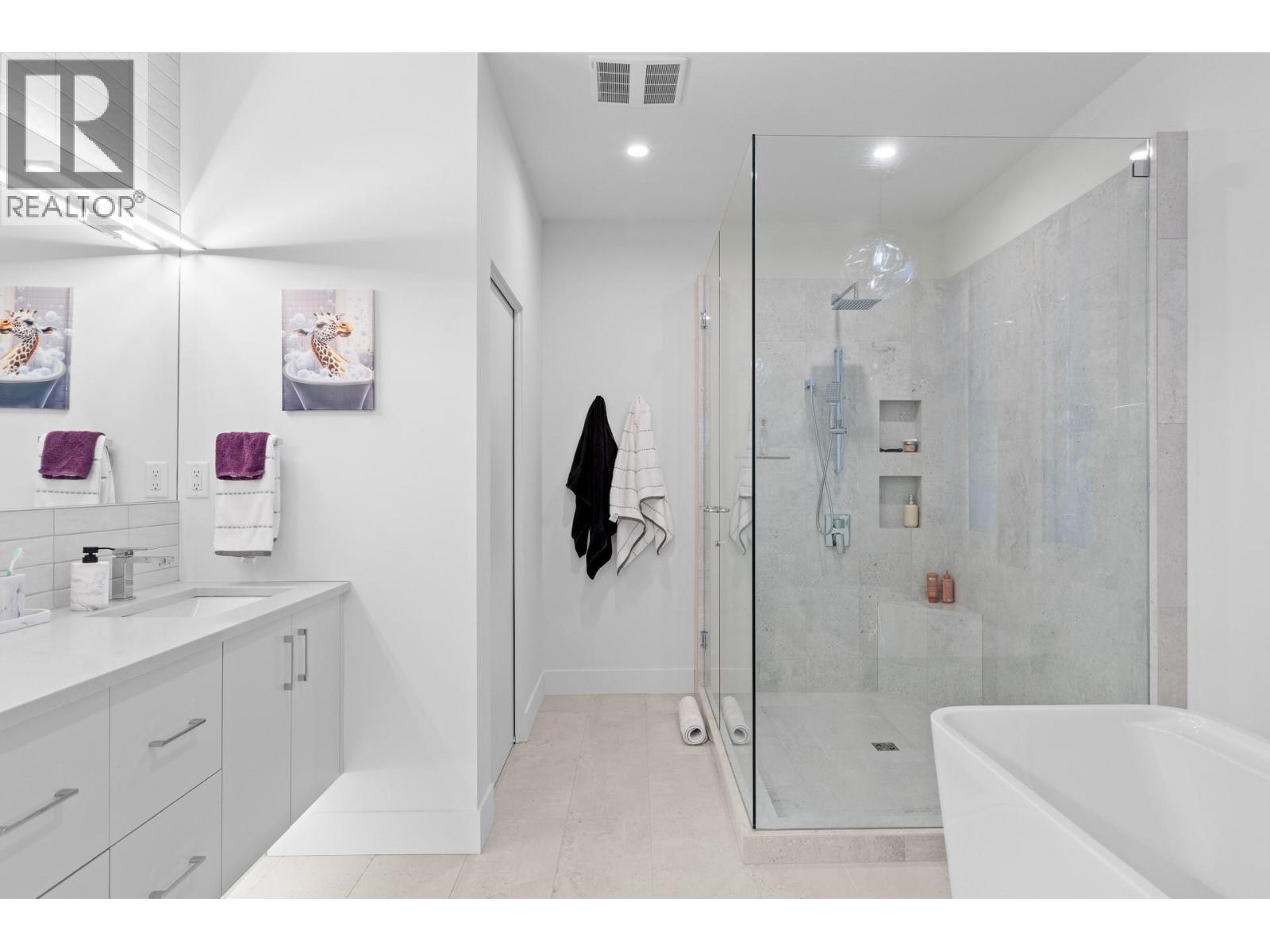  444 Sarsons Road, Kelowna