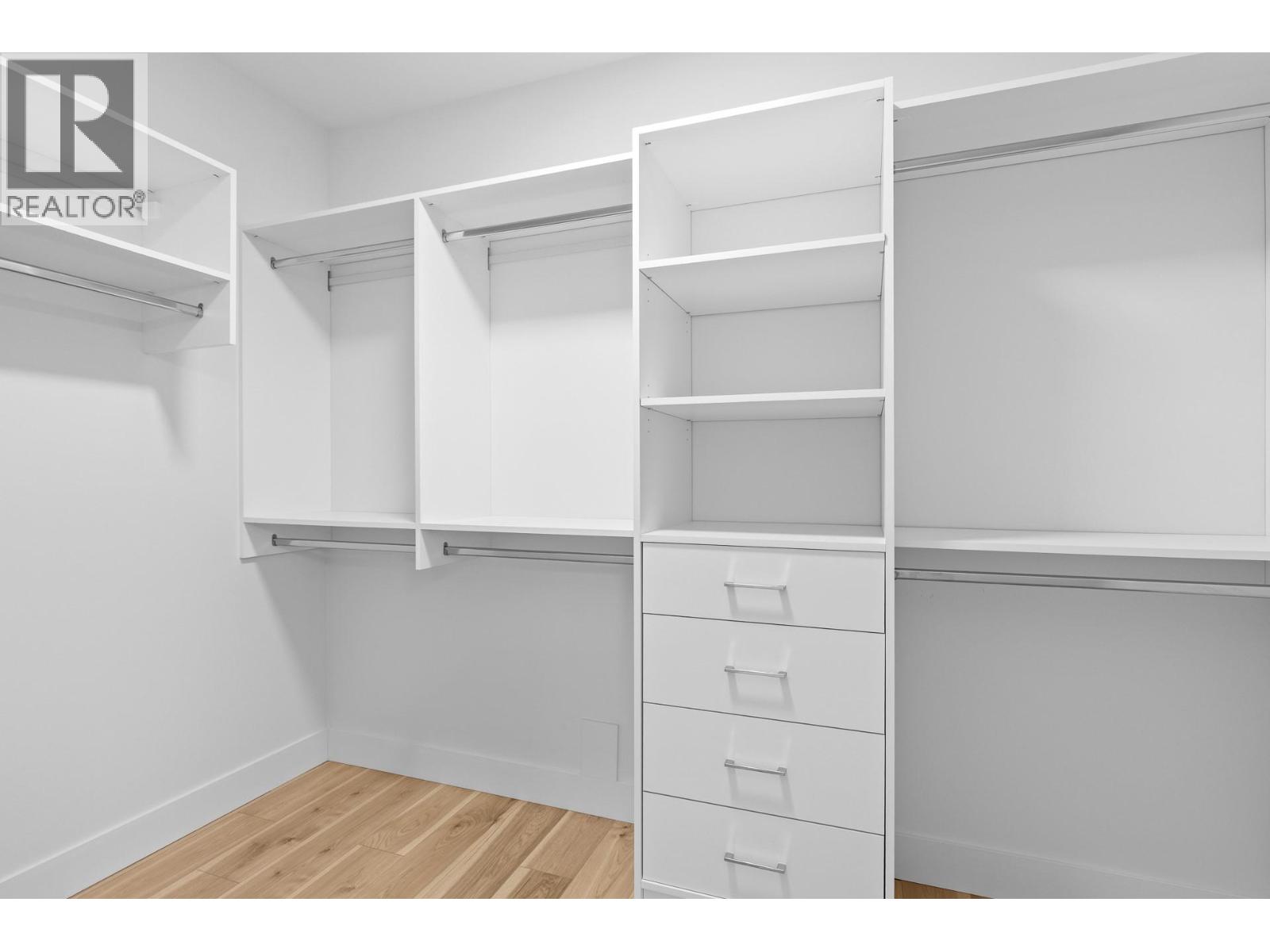 444 Sarsons Road - 41