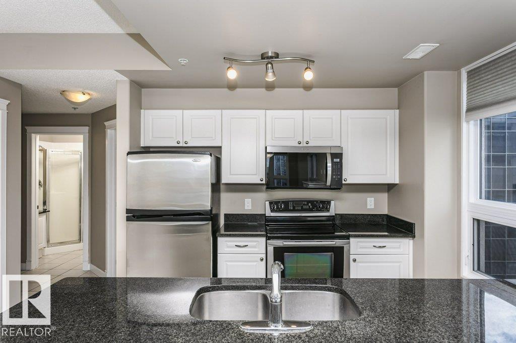#1208 9939 109 ST NW NW - 26