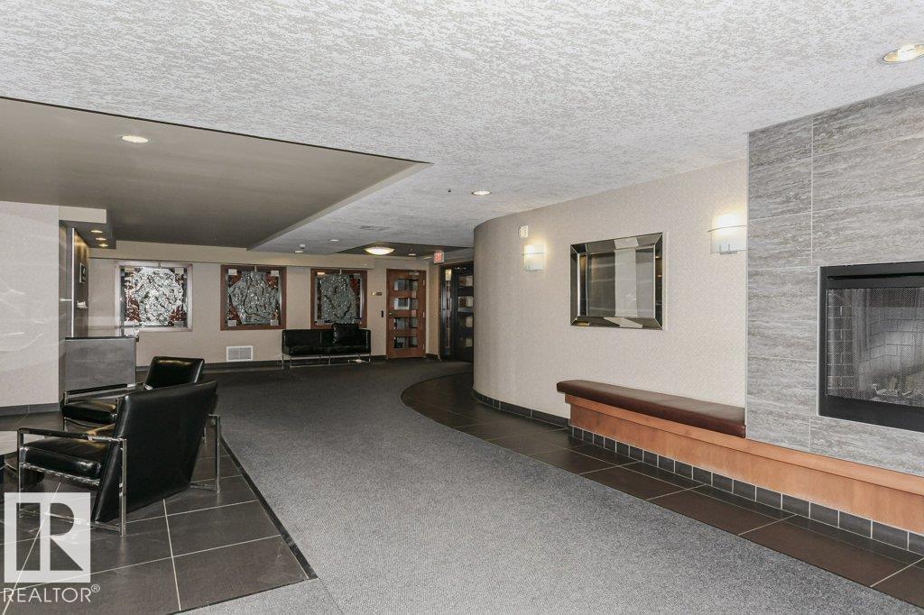 #1208 9939 109 ST NW NW - 10