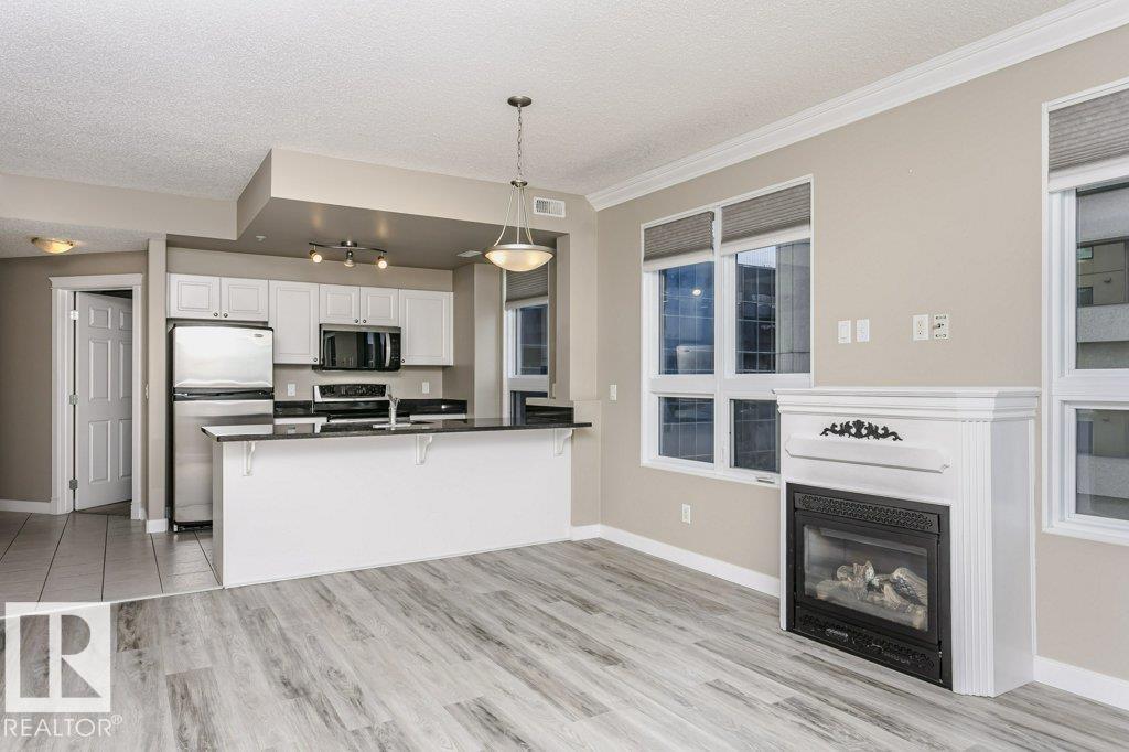 #1208 9939 109 ST NW NW - 21