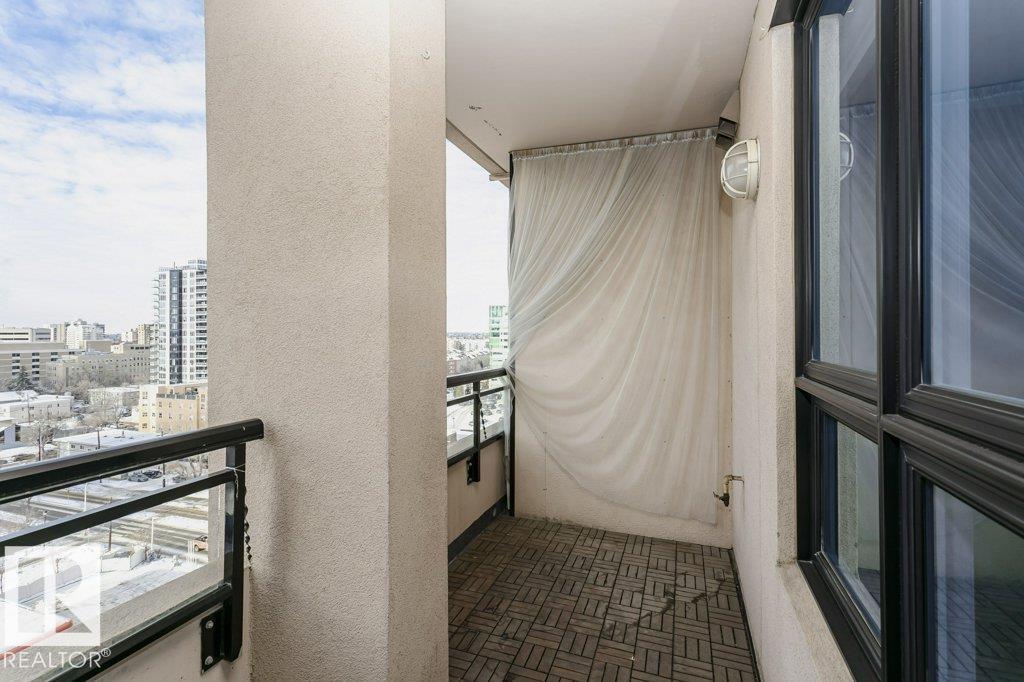 #1208 9939 109 ST NW NW - 43