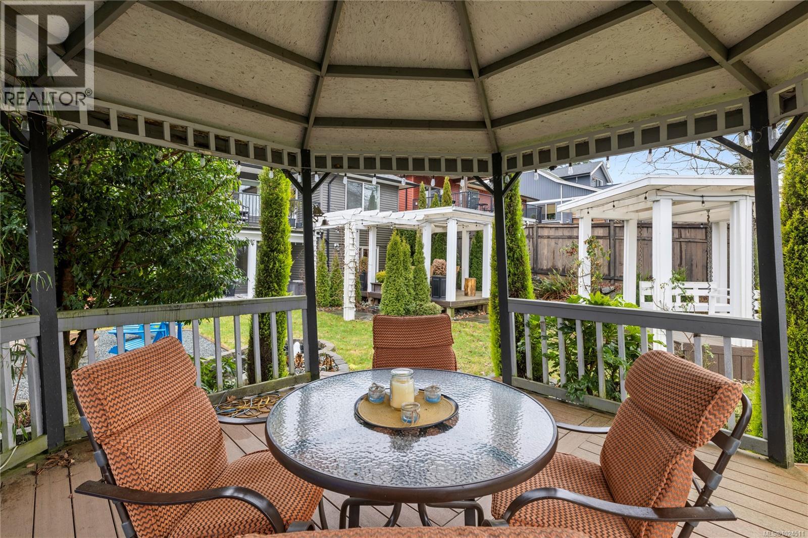 2314 ROCKWOOD PL - 44