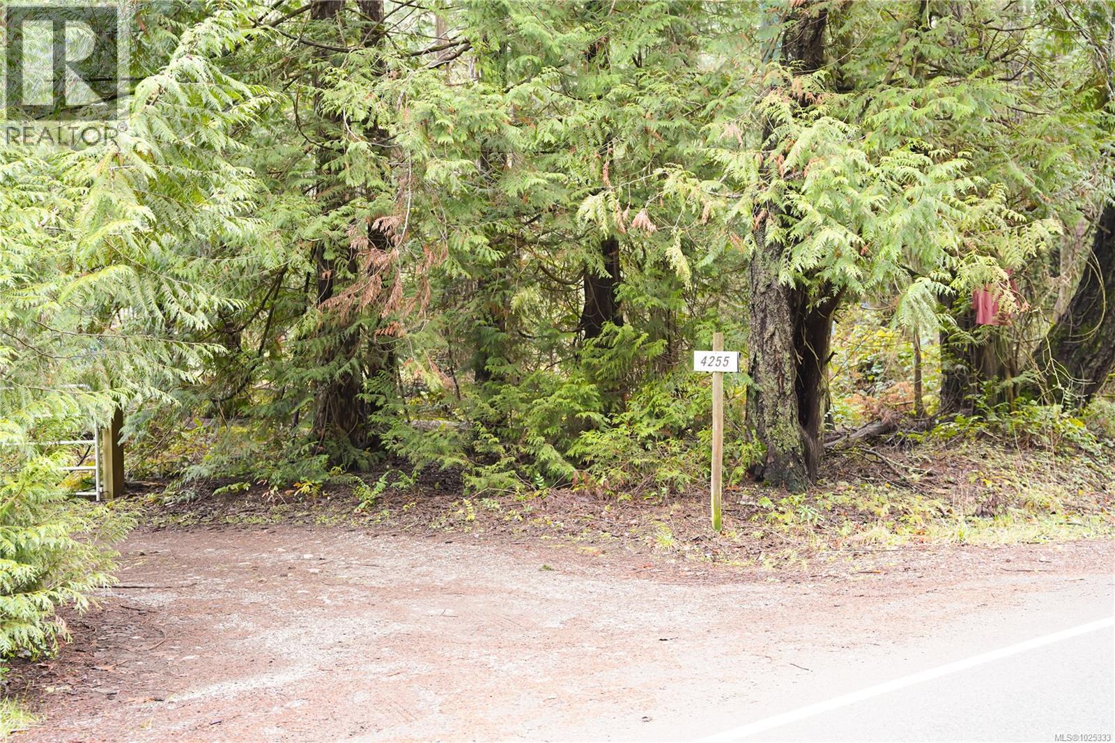4255 Yellow Point Rd - 2