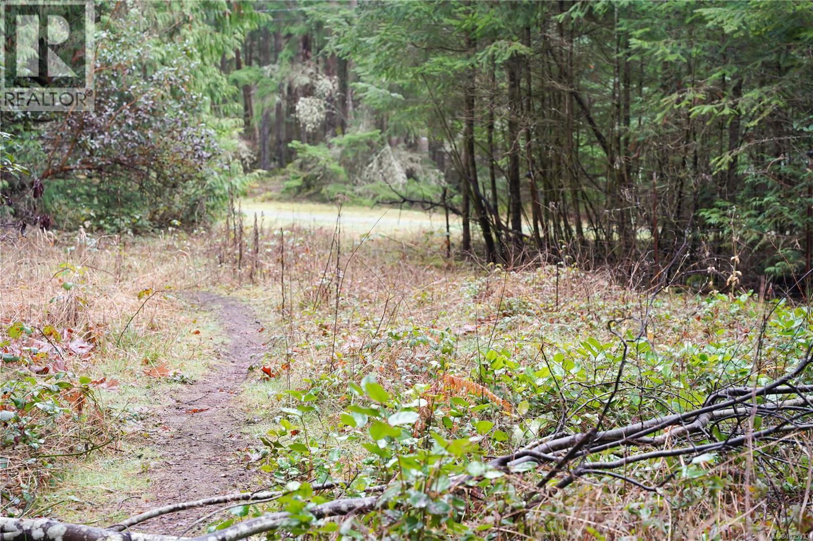 4255 Yellow Point Rd - 6