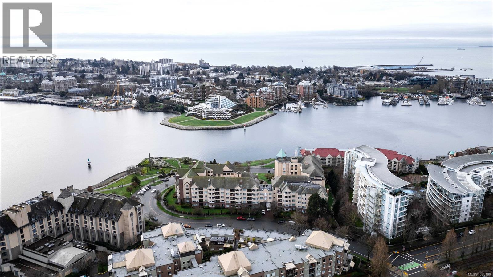 618 50 Songhees Road, Victoria