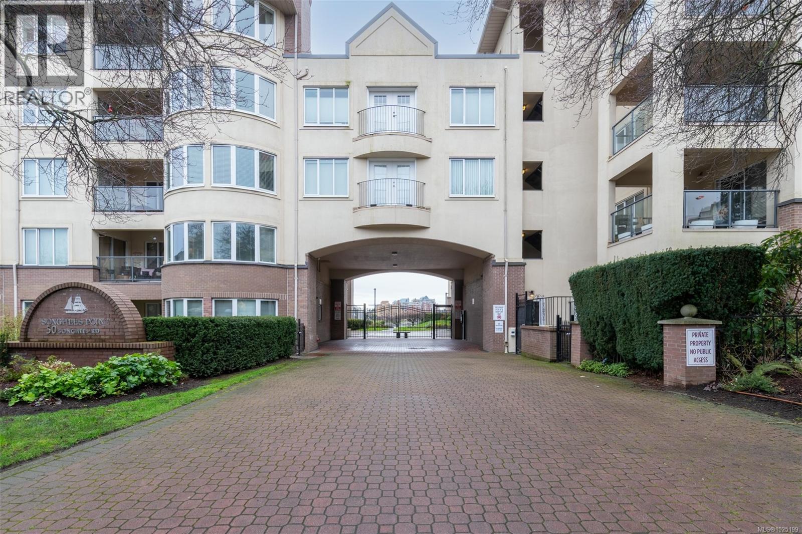 618 50 Songhees Road, Victoria