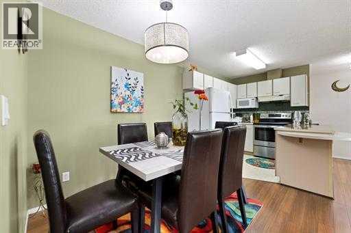 Single Family House for Sale in   Edenwold Heights NW Edgemont Calgary 