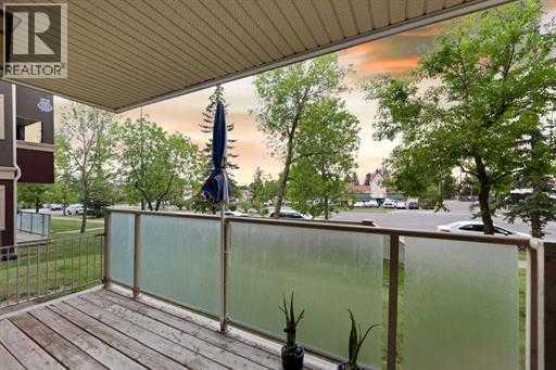 Single Family House for Sale in   Edenwold Heights NW Edgemont Calgary 