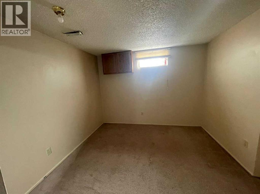 Single Family House Bungalow for Sale in   Avenue NE Huntington Hills Calgary 