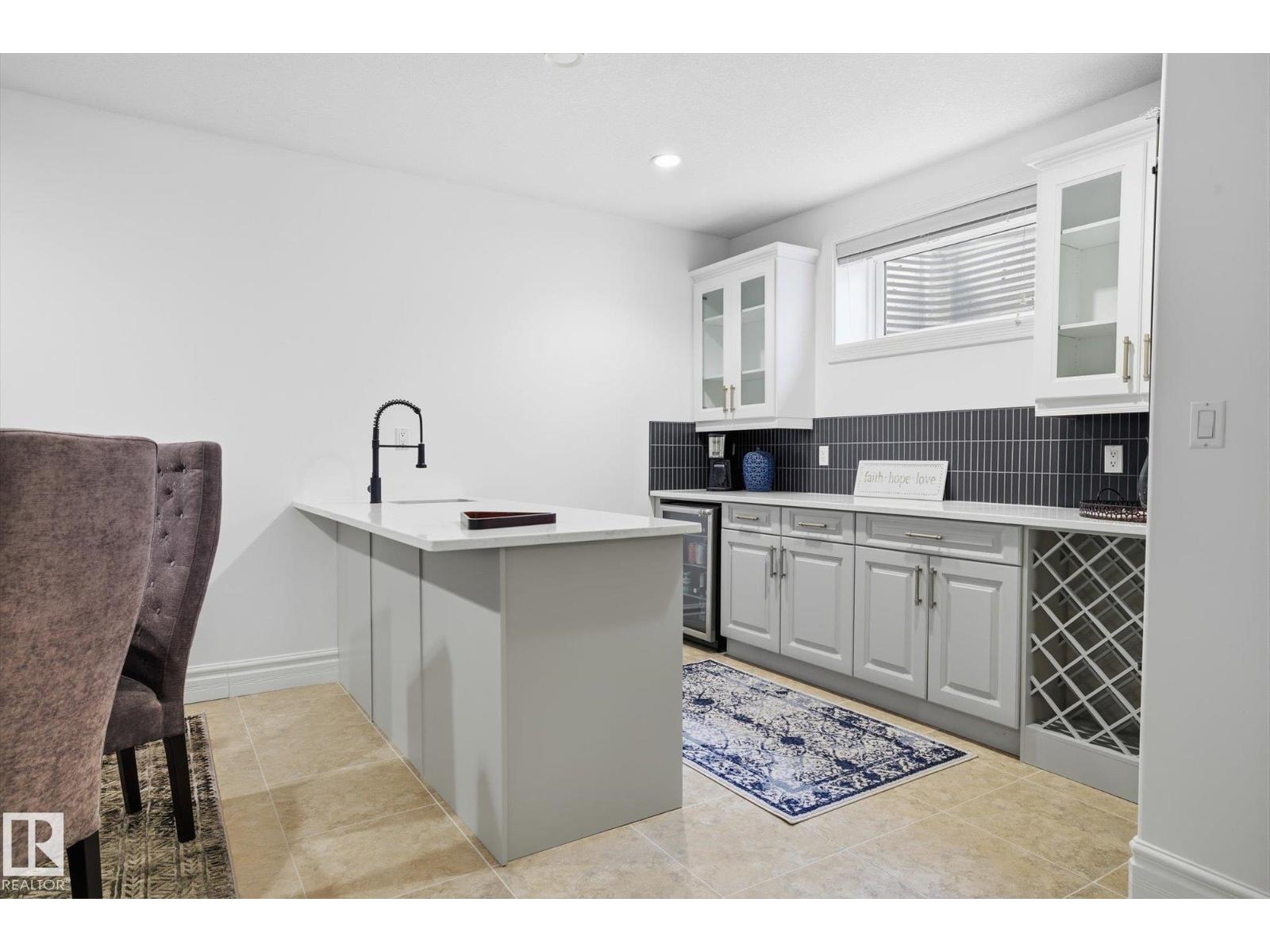 #14 10550 ELLERSLIE RD SW, Edmonton