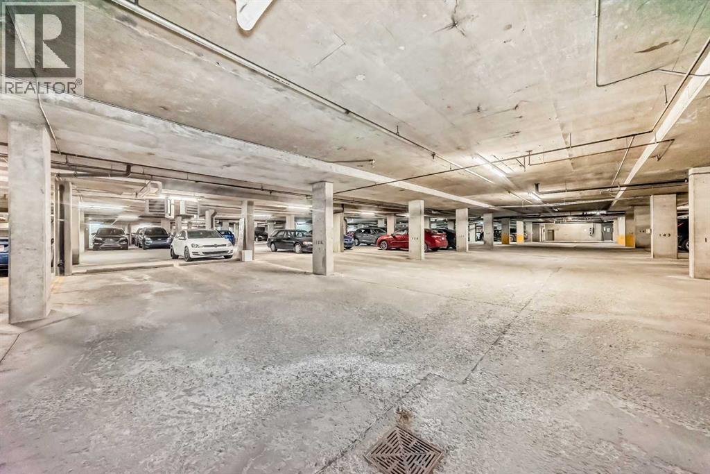 Single Family House for Sale in   Richard Court SW Lincoln Park Calgary 