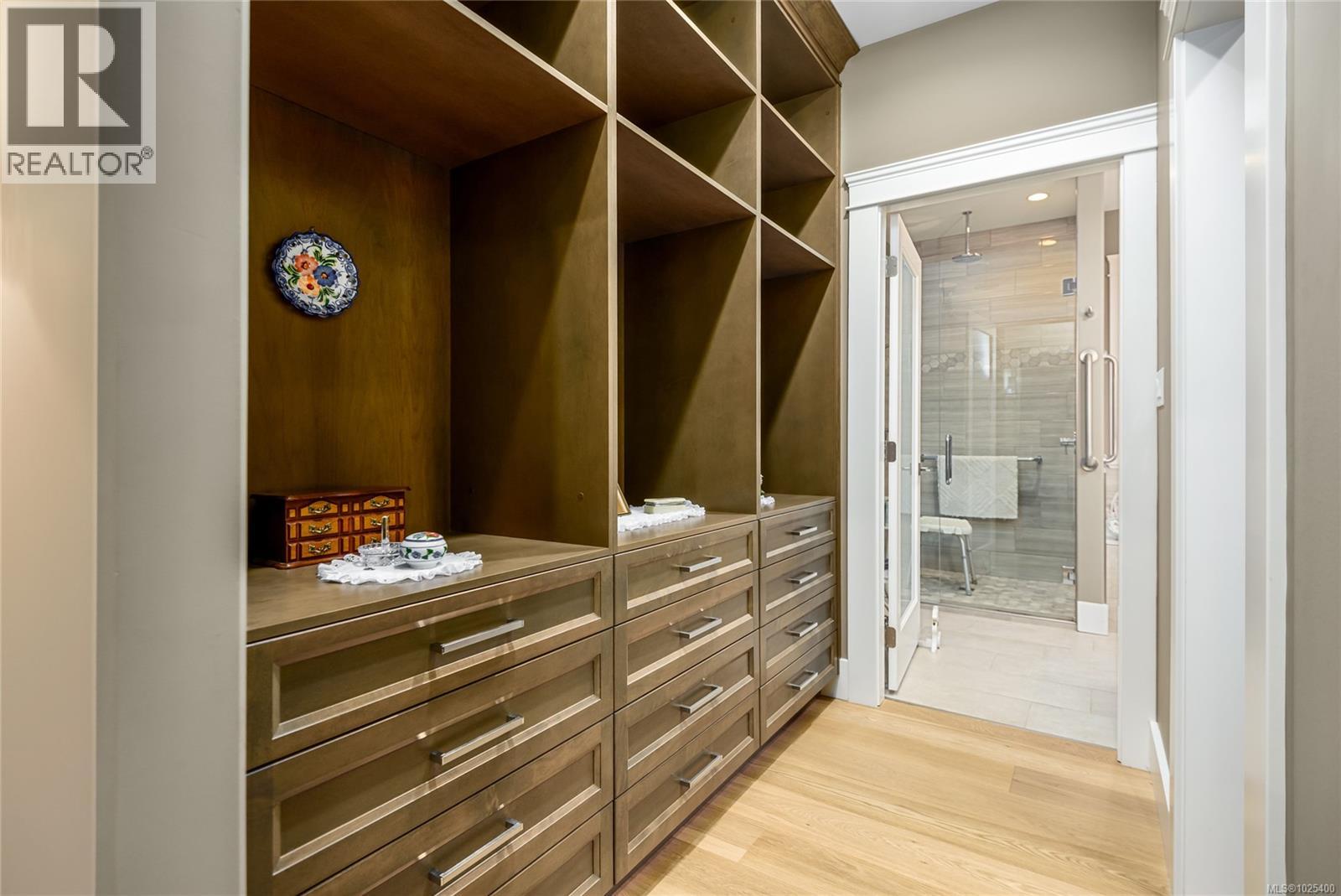 207 1290 Crown Isle Dr, Courtenay