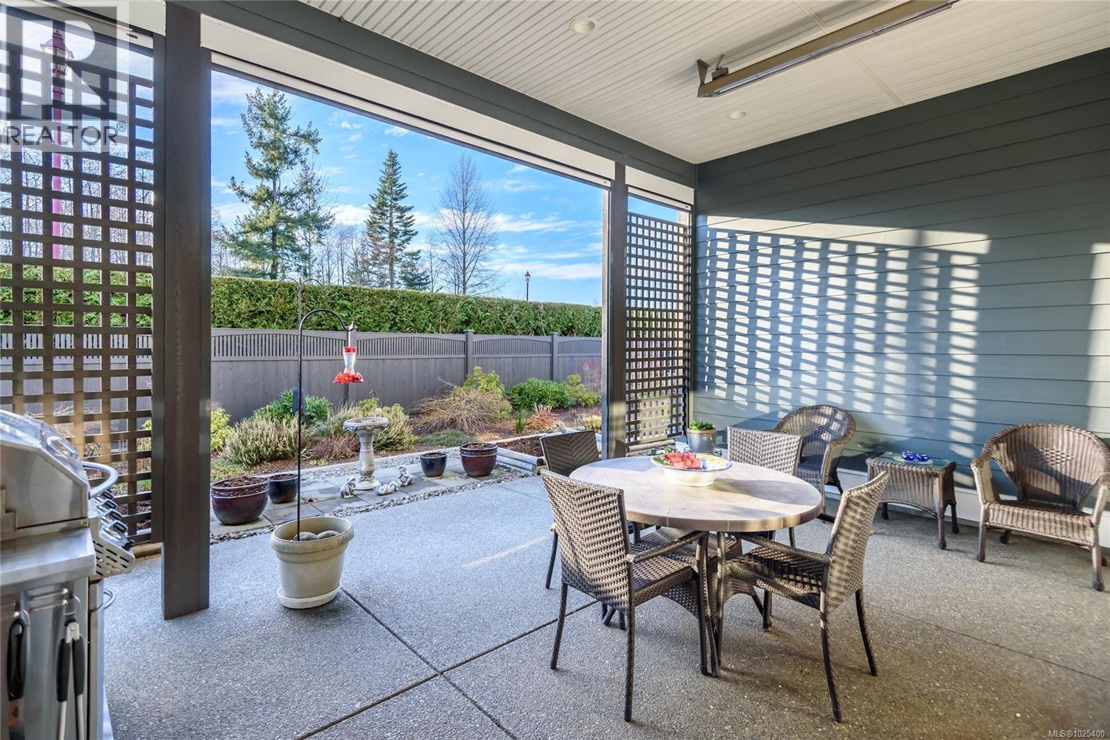 207 1290 Crown Isle Dr, Courtenay