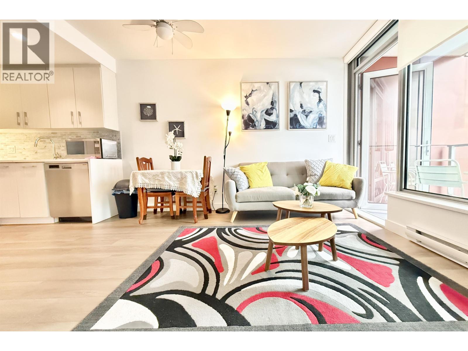 702 518 WHITING WAY, Coquitlam