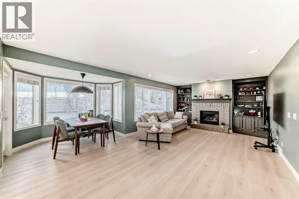 Single Family House for Sale in  Scimitar Bay NW Scenic Acres Calgary 