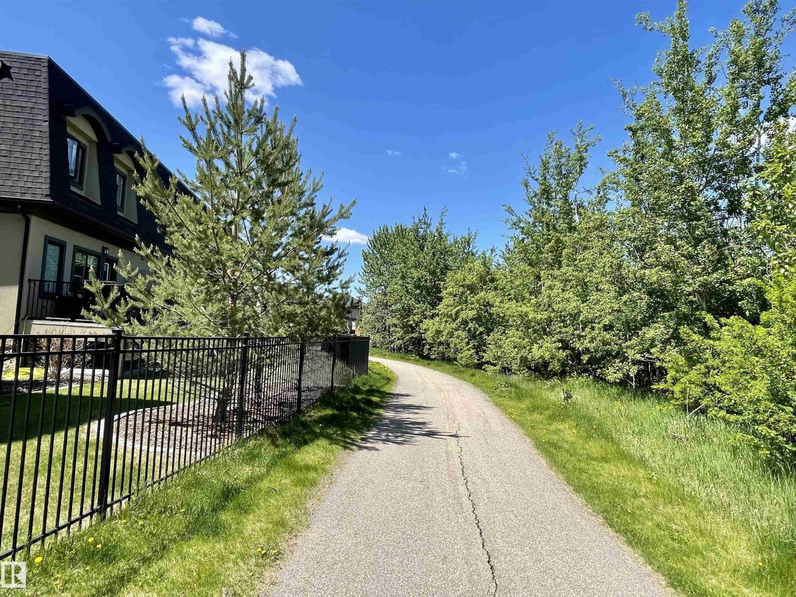 #208 5810 MULLEN PL NW - 27