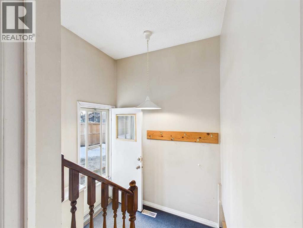 Single Family House Bungalow for Sale in  Dalcastle Mews NW Dalhousie Calgary 