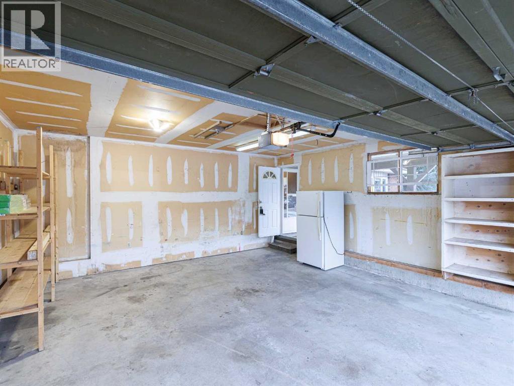 Single Family House Bungalow for Sale in  Dalcastle Mews NW Dalhousie Calgary 