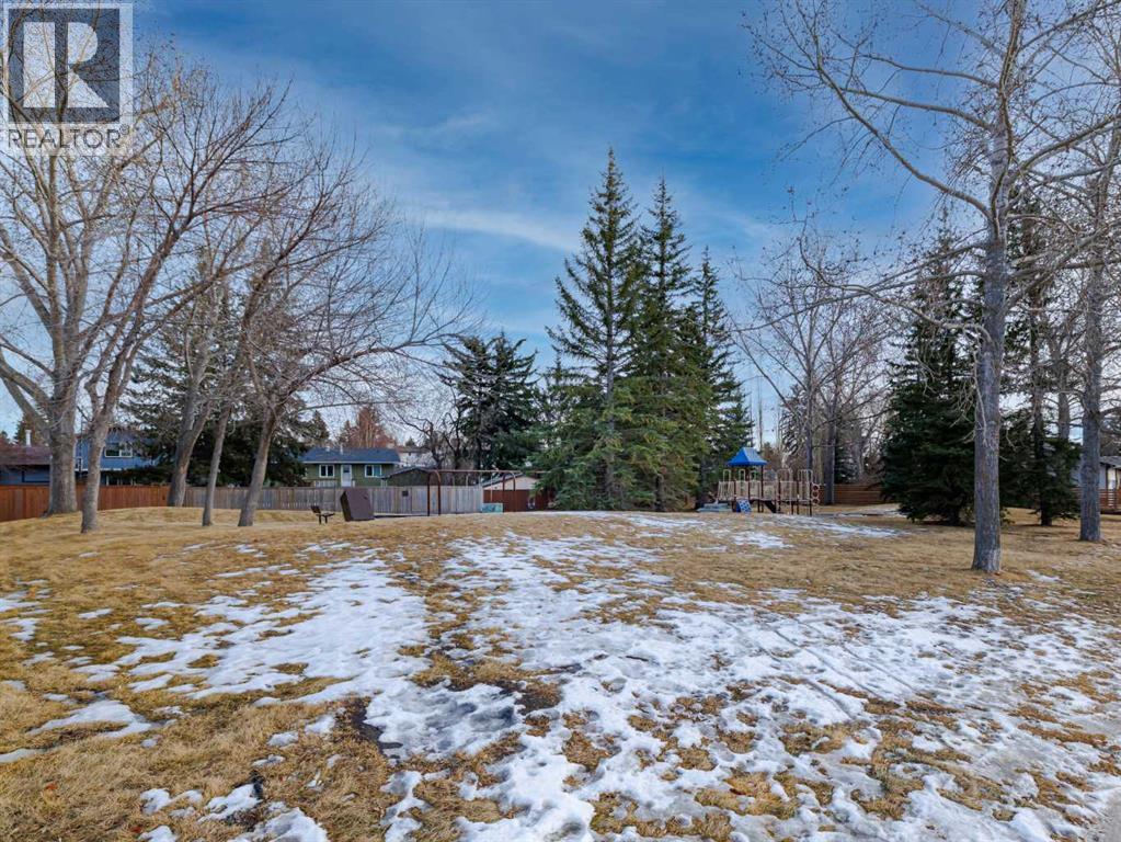 Single Family House Bungalow for Sale in  Dalcastle Mews NW Dalhousie Calgary 