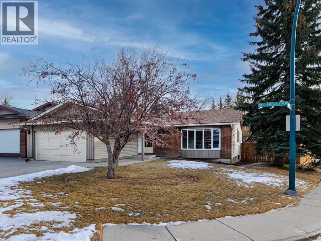 Single Family House Bungalow for Sale in  Dalcastle Mews NW Dalhousie Calgary 