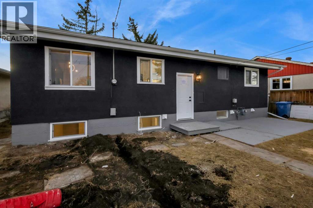 Single Family House Bungalow for Sale in  Travois Crescent NE Thorncliffe Calgary 