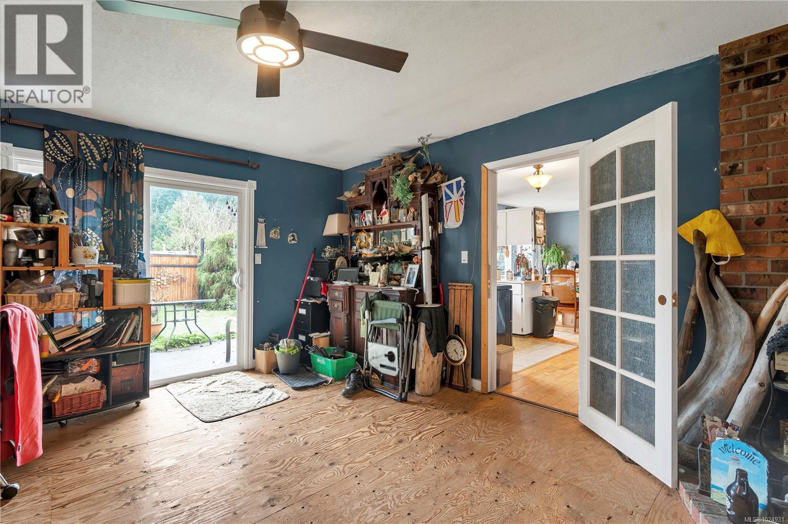 881 Cortez Rd, Campbell River