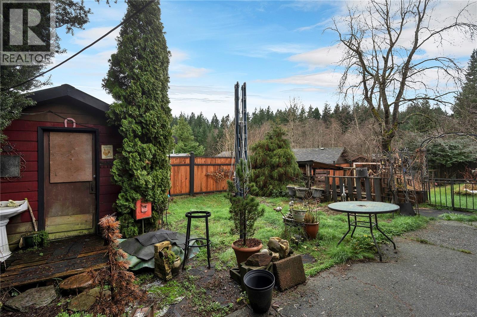 881 Cortez Rd, Campbell River