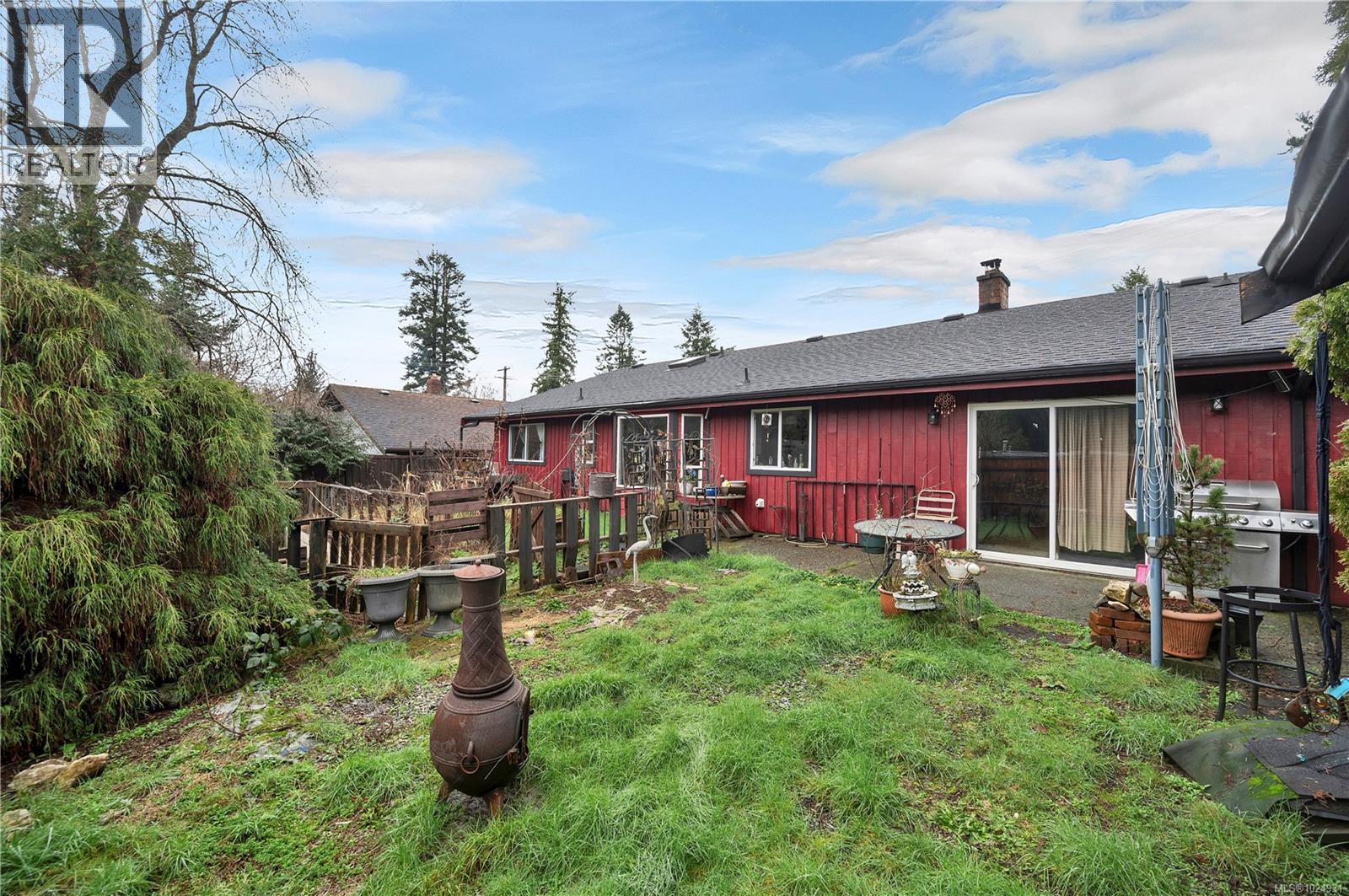 881 Cortez Rd, Campbell River