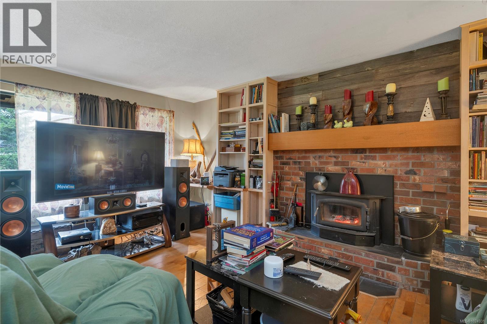 881 Cortez Rd, Campbell River