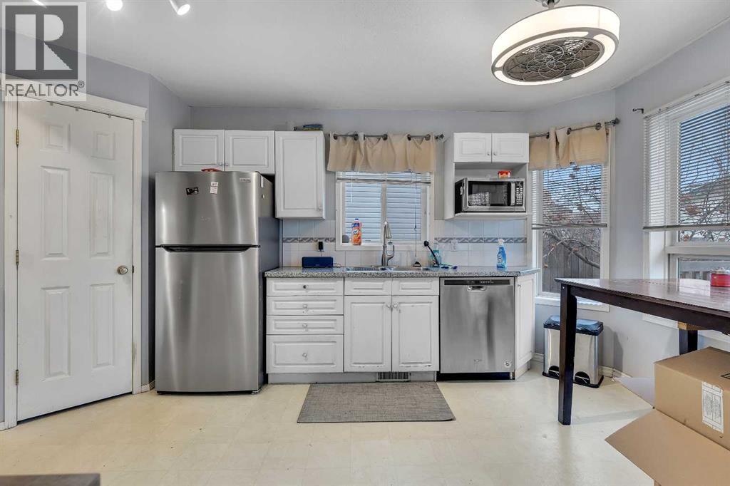 Single Family House for Sale in  Covewood Green NE Coventry Hills Calgary 