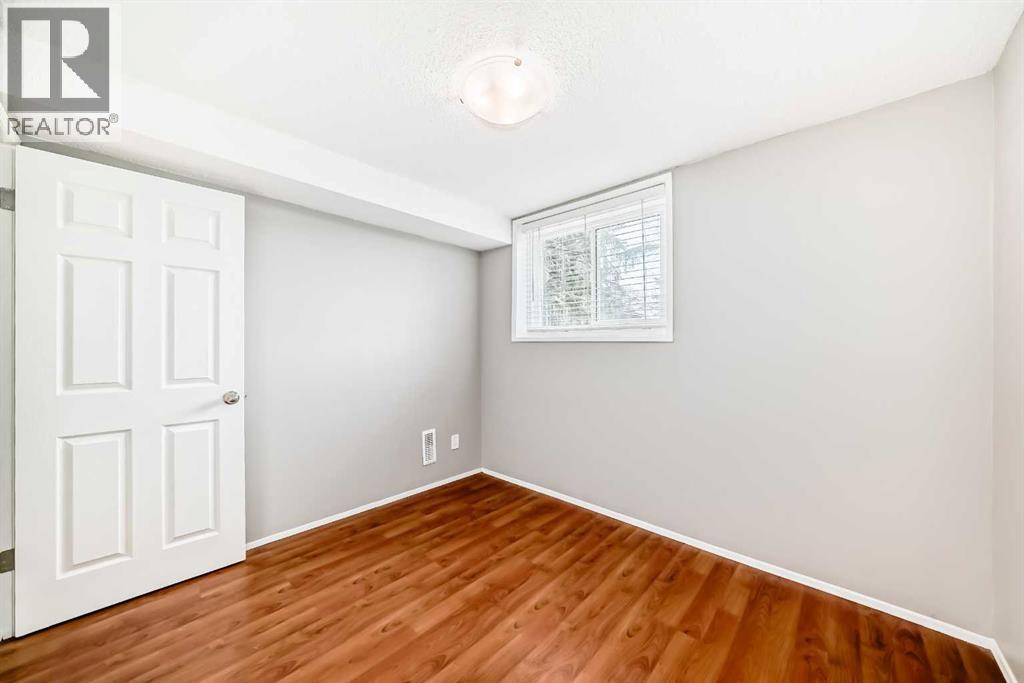 Single Family House Bi-level for Sale in  A Avenue SE Dover Calgary 