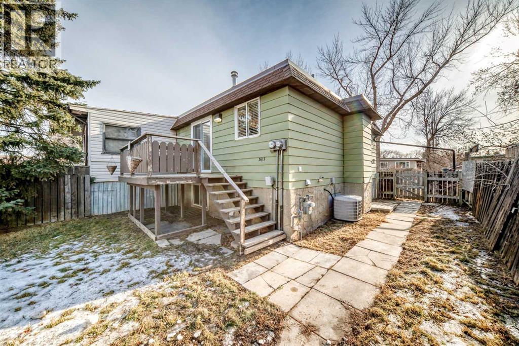 Single Family House Bi-level for Sale in  A Avenue SE Dover Calgary 