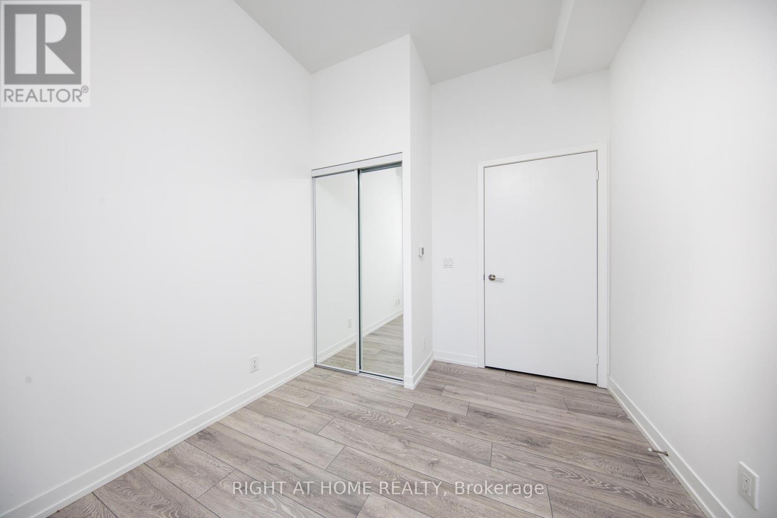 #605 55 MERCER STREET - 11