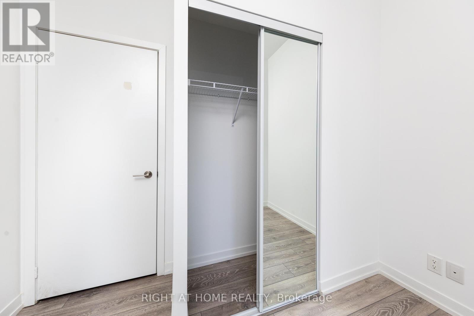#605 55 MERCER STREET - 15