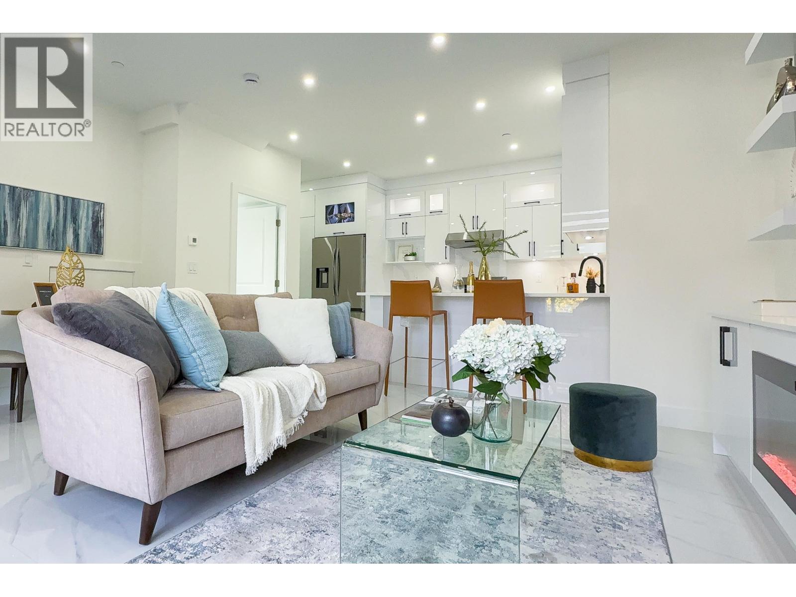 2174 E 46TH AVENUE, Vancouver